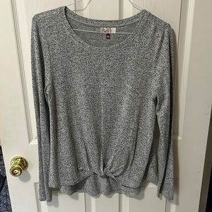 “So” long sleeve twist front